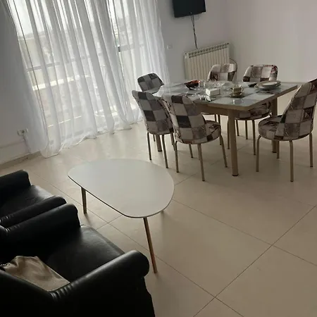 Apartament1 Faleza Nord * Constança