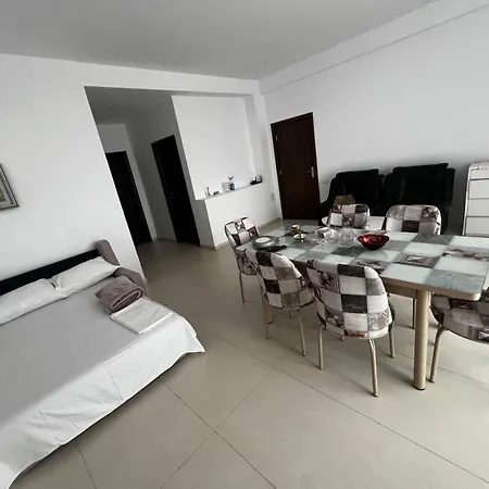 Apartament1 Faleza Nord * Constanţa