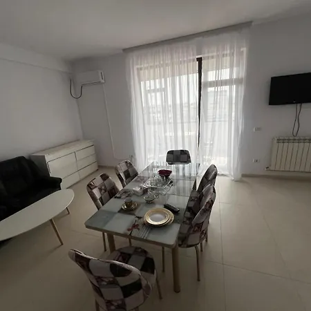 Apartament1 Faleza Nord Appartement *